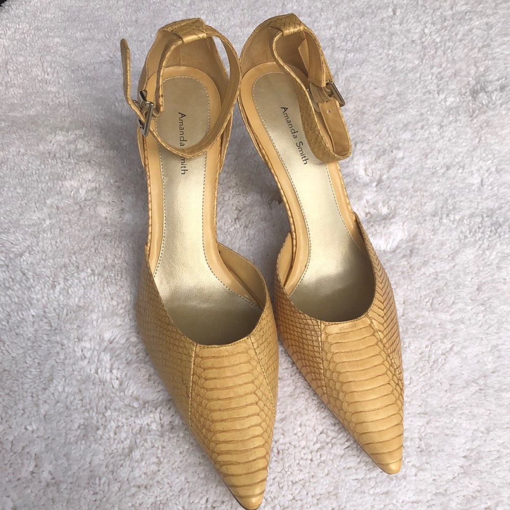 Pumps - Picture 5 of 6